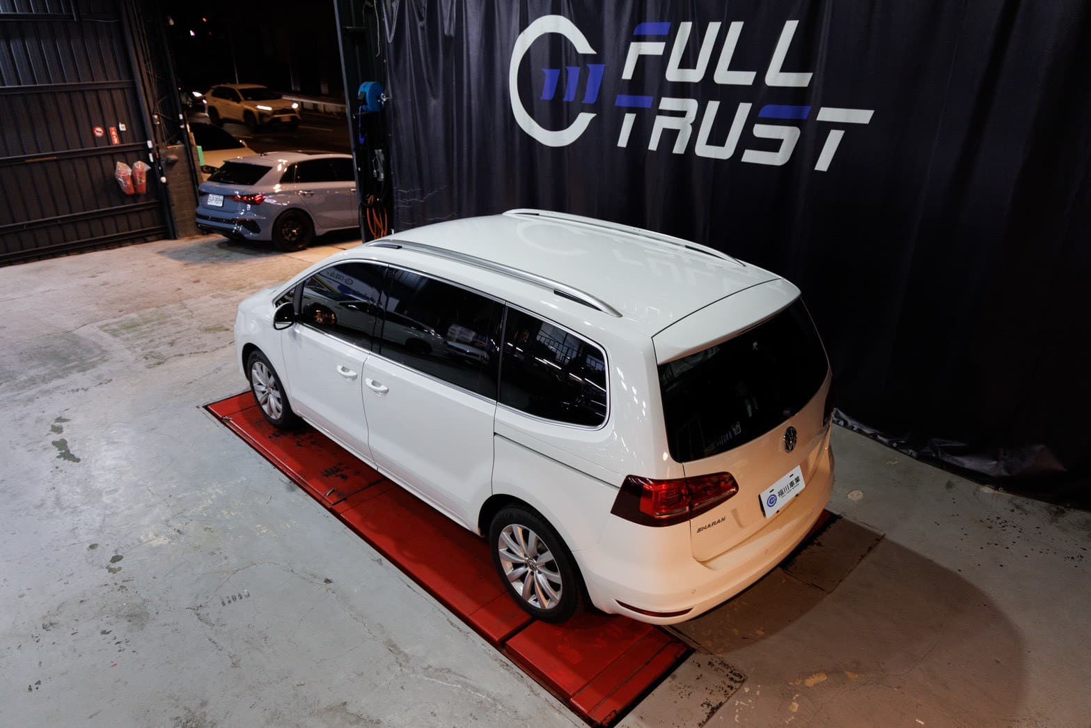 LINE_ALBUM_2017 Sharan 380TDi 里程13萬_251202_24