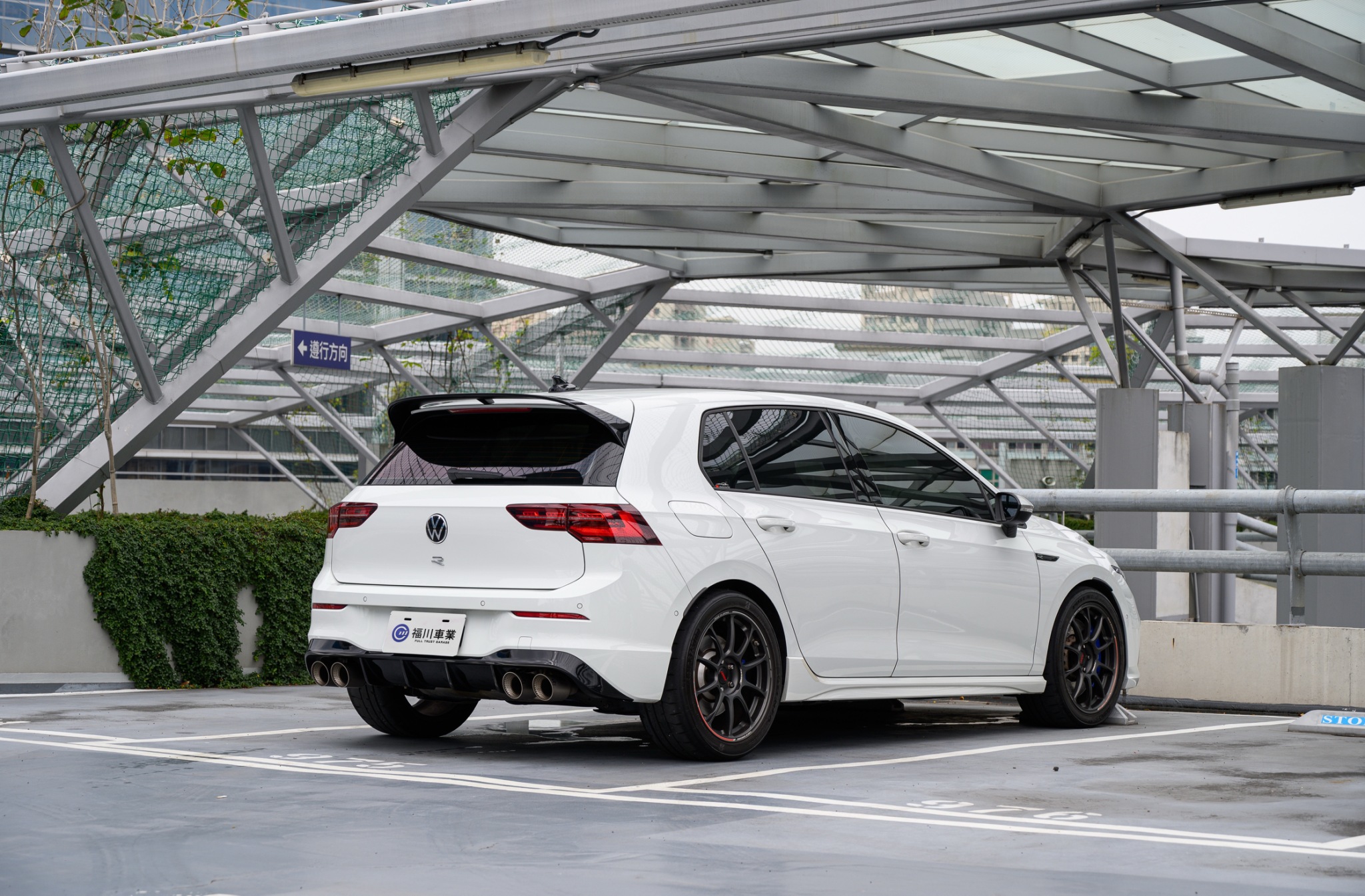 （已售出）VW GOLF 8 R | 精選車款 | 福川車業Full Trust - 中古二手車買賣與收購